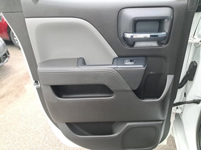 Used 2018 Chevrolet Silverado 1500 Custom w/ Custom Value Package image 13