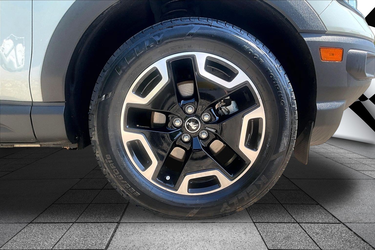 Certified 2023 Ford Bronco Sport Outer Banks w/ Tech Package AWD/4WD image 8