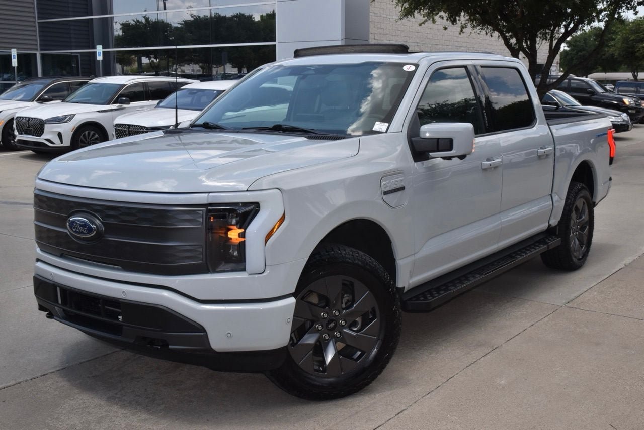 Certified 2023 Ford F150 Lightning Lariat w/ Equipment Group 511A High AWD/4WD image 47
