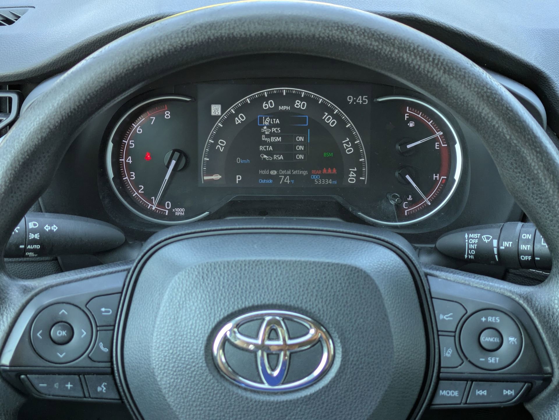 Used 2023 Toyota RAV4 XLE FWD image 30