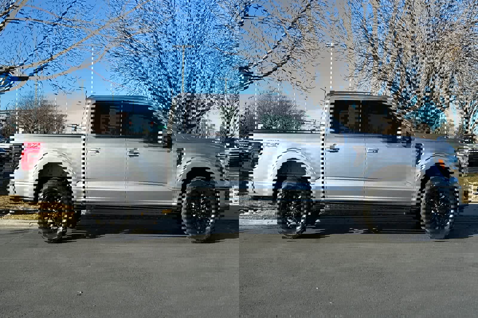 Certified 2025 Ford F150 Lariat w/ Equipment Group 501A Mid image 6