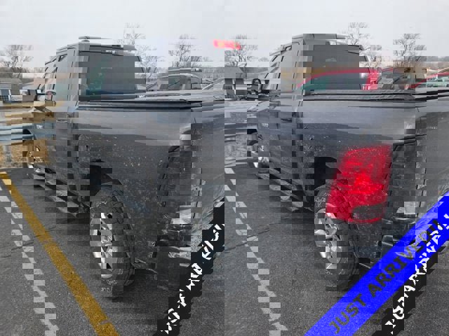 Used 2018 RAM 1500 Express image 3