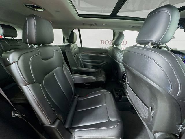 Used 2023 Jeep Grand Cherokee L Limited image 34