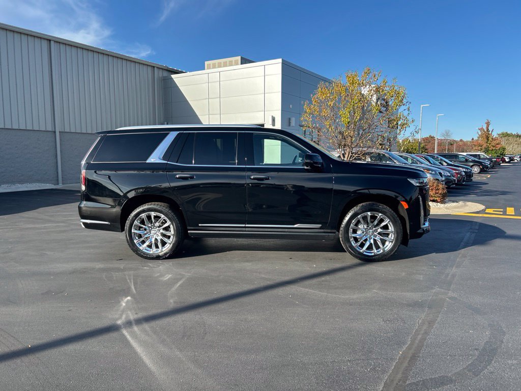 Used 2022 Cadillac Escalade Premium Luxury Platinum w/ LPO, Radiant Package AWD/4WD image 5