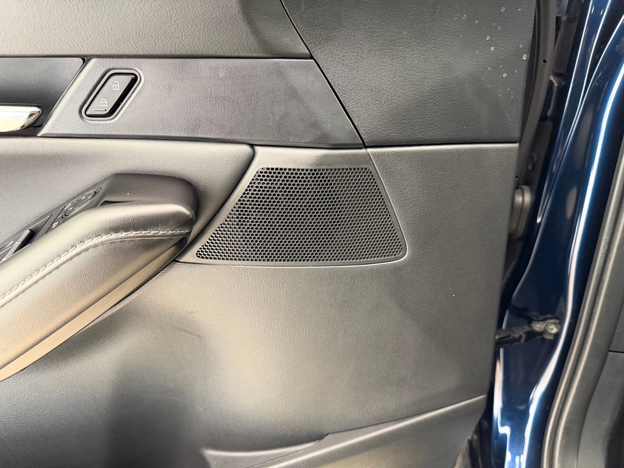 Used 2025 MAZDA CX-30 AWD 2.5 S w/ Preferred Package image 27