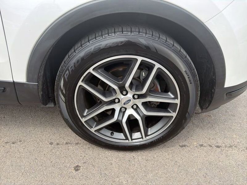 Certified 2019 Ford Explorer Sport w/ Equipment Group 401A image 6