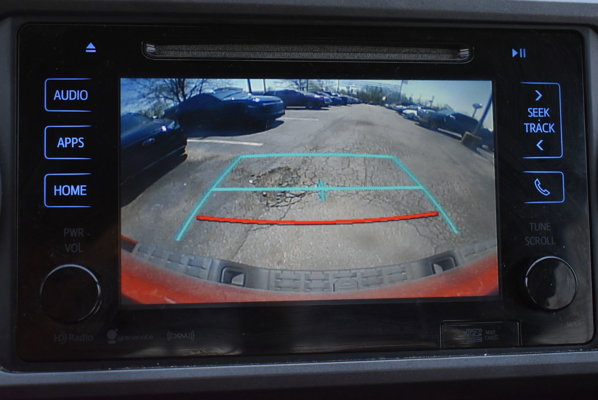 Used 2017 Toyota Tacoma TRD Sport w/ Premium & Technology Package image 25