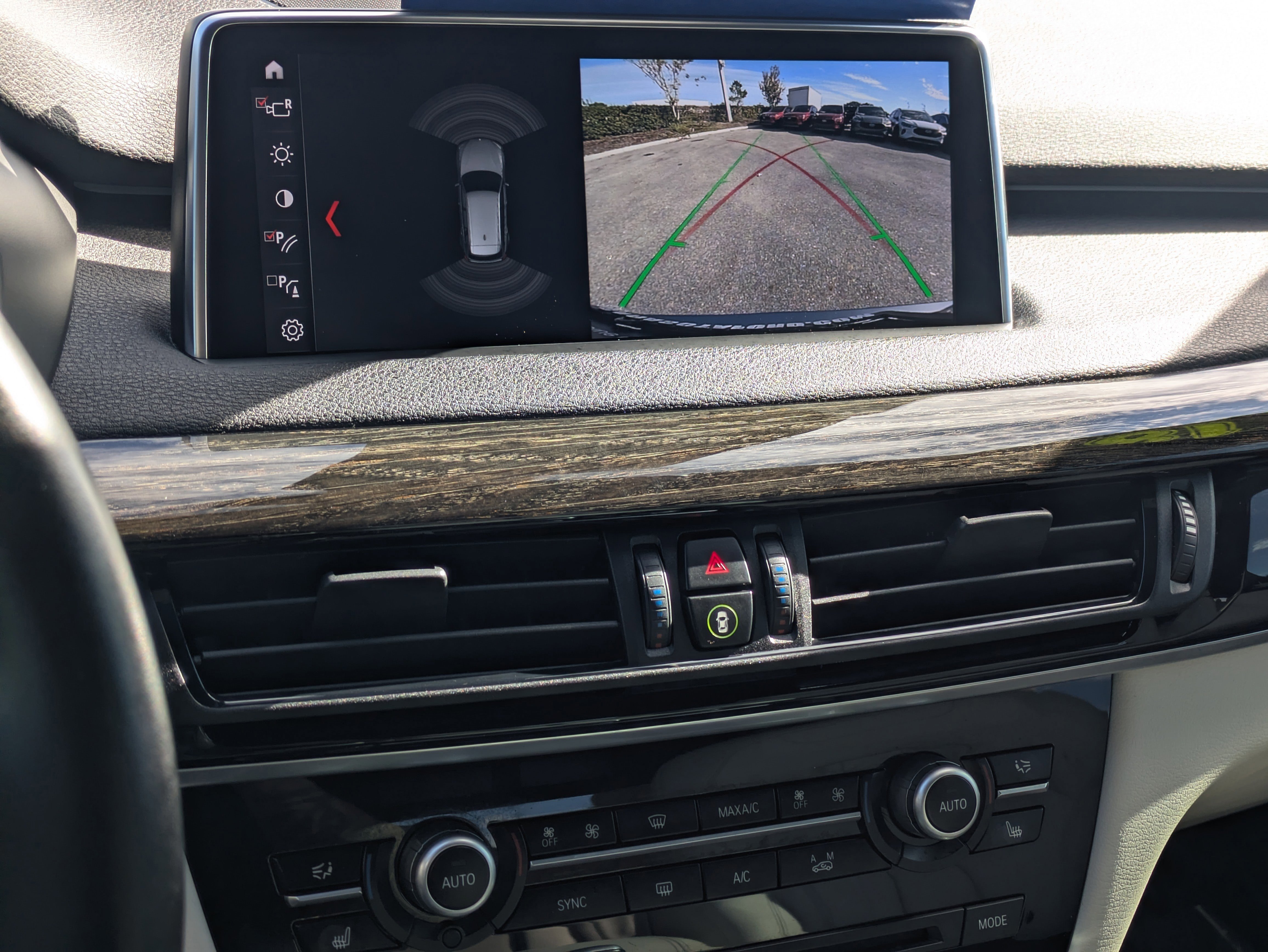 Used 2018 BMW X5 sDrive35i w/ Driving Assistance Package image 30