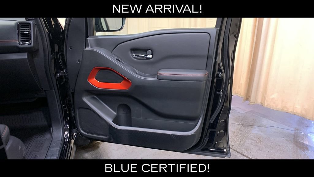 Used 2023 Nissan Frontier PRO-4X w/ Technology Package image 12