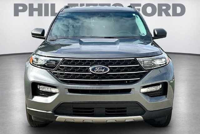 Certified 2023 Ford Explorer XLT w/ Equipment Group 202A AWD/4WD image 2
