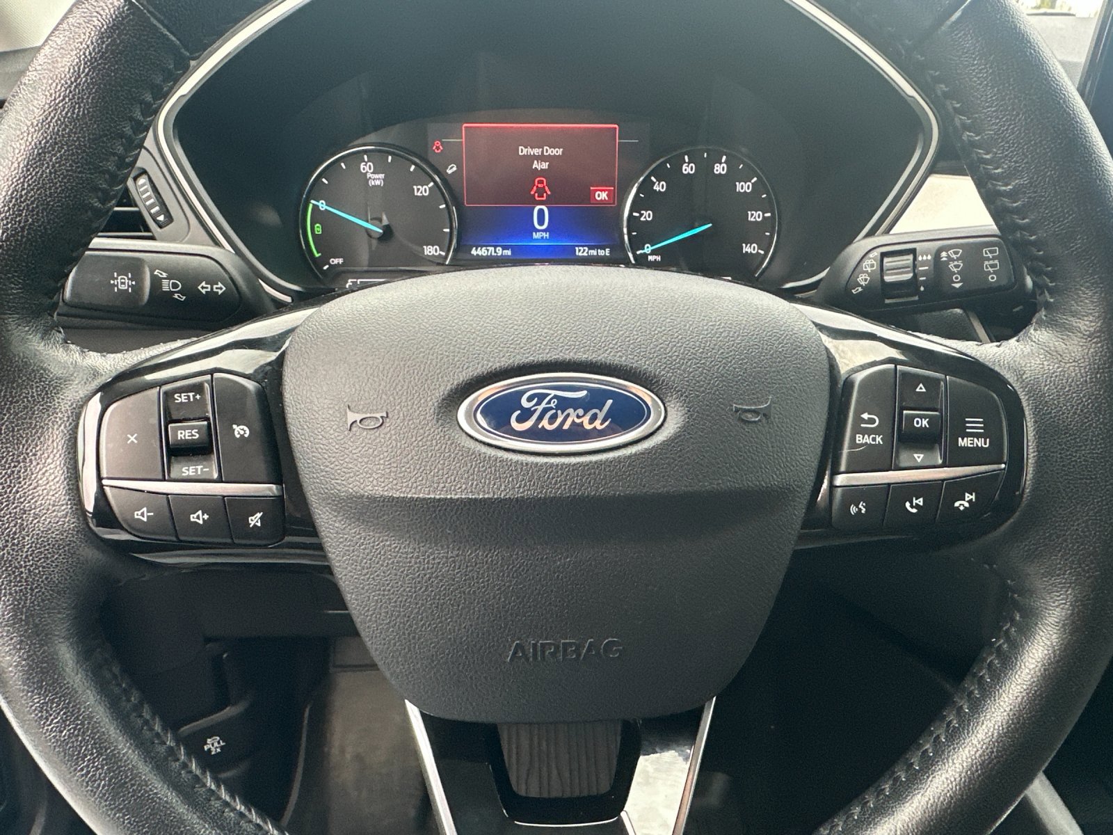 Certified 2021 Ford Escape SE w/ Cold Weather Package image 24