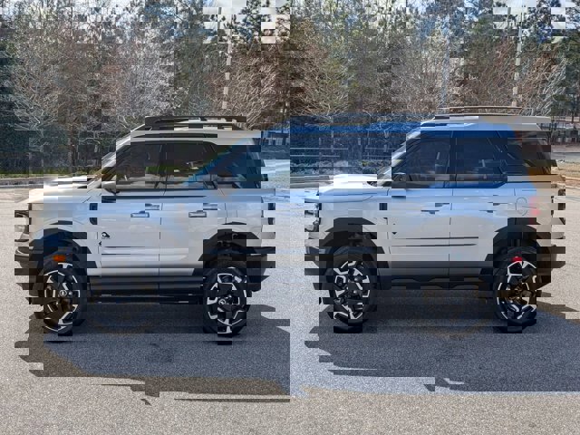 Certified 2023 Ford Bronco Sport Outer Banks w/ Tech Package image 3