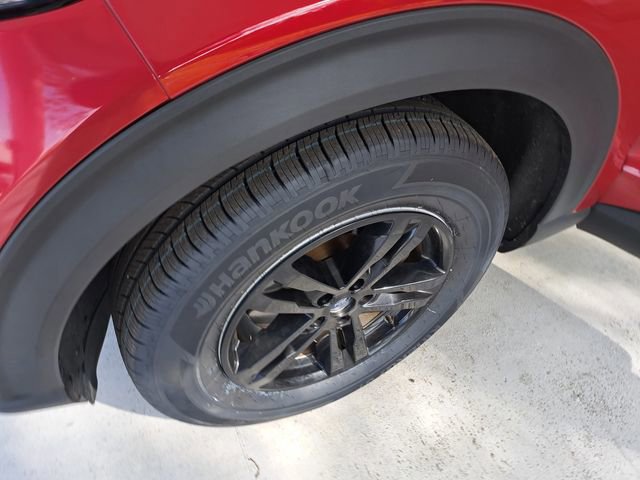 Certified 2022 Ford Explorer XLT w/ Equipment Group 202A image 26