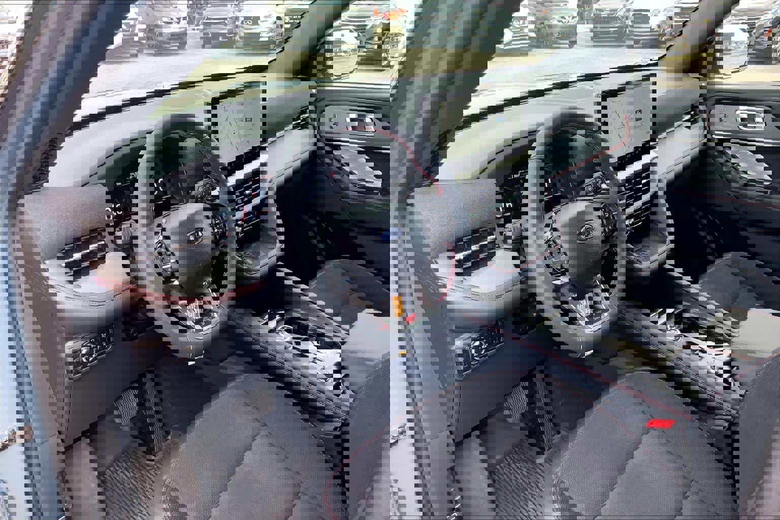 Certified 2025 Ford Explorer ST w/ Sun And Sound Package image 18