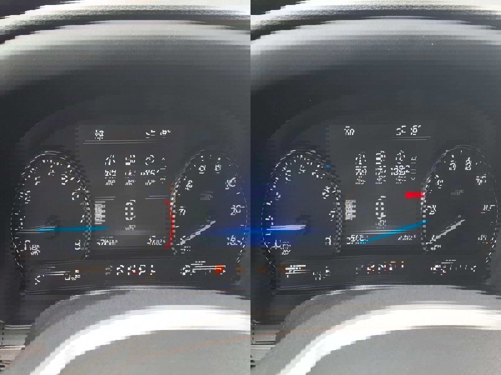 Certified 2023 Ford Explorer Limited w/ Limited Technology Package image 32