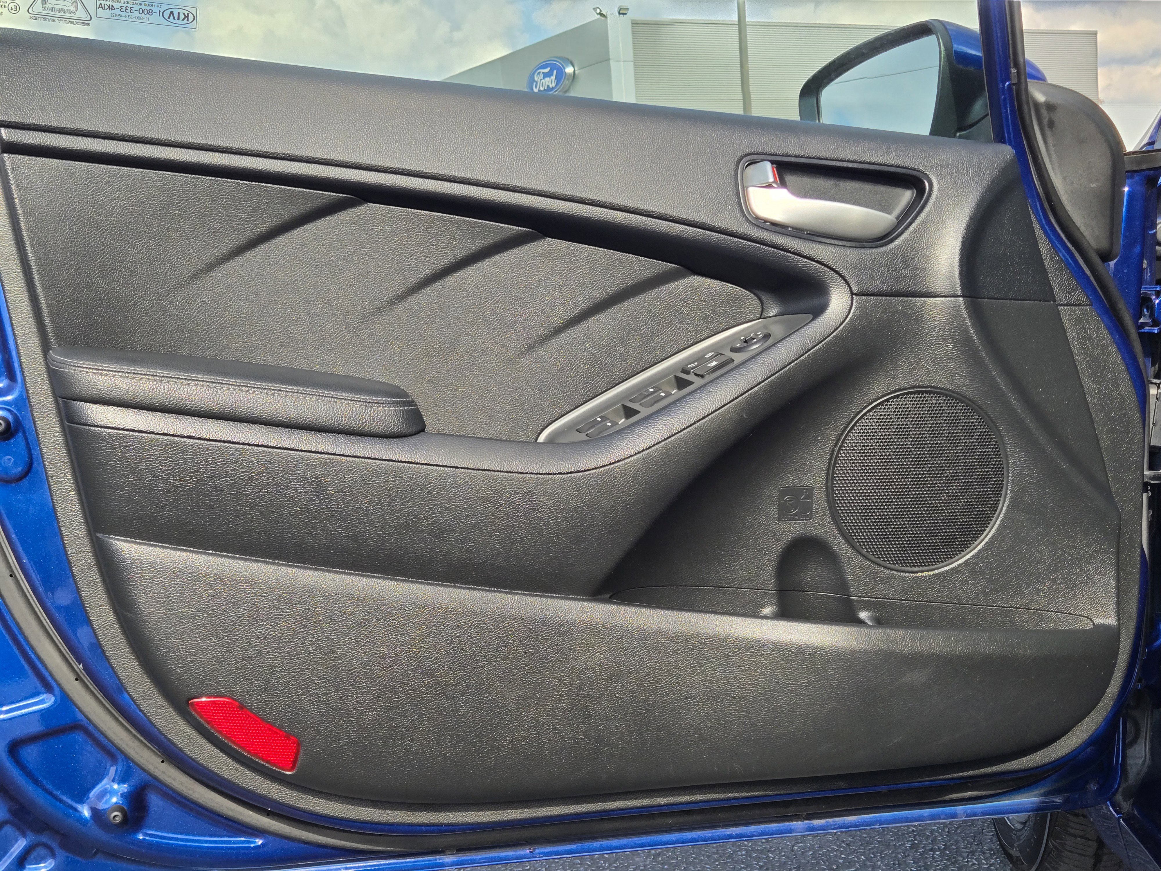 Used 2018 Kia Forte LX w/ LX Popular Package image 17