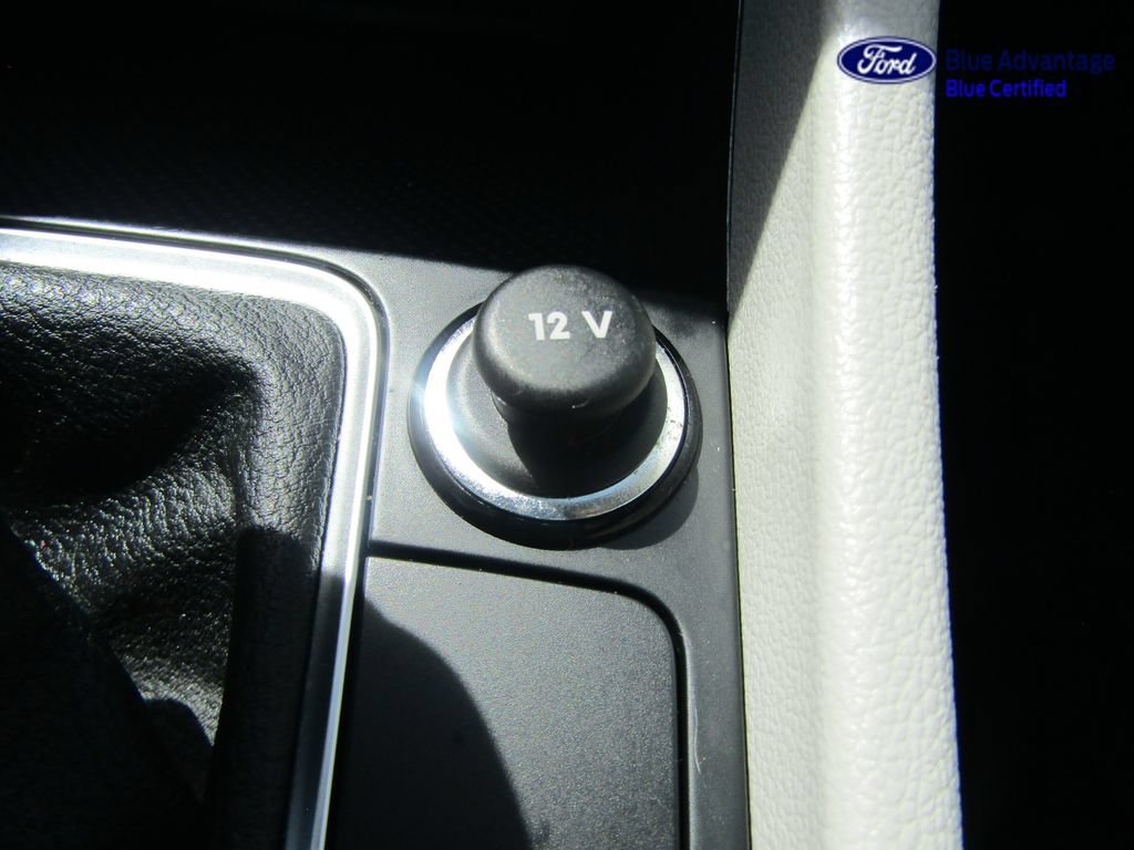 Used 2022 Volkswagen Jetta SE FWD image 35