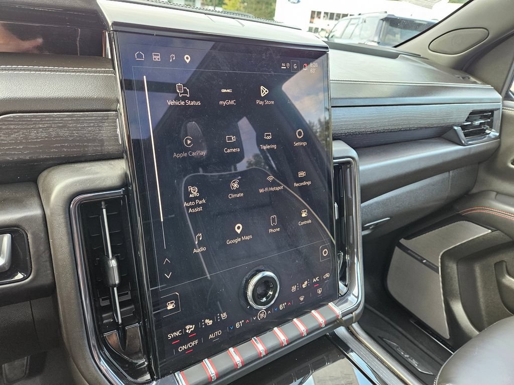 Used 2025 GMC Yukon AT4 Ultimate AWD/4WD image 39