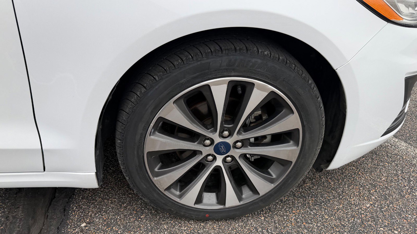 Certified 2019 Ford Fusion SE AWD/4WD image 16