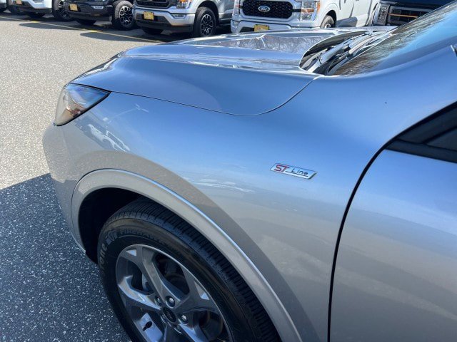 Certified 2024 Ford Escape ST-Line AWD/4WD image 27