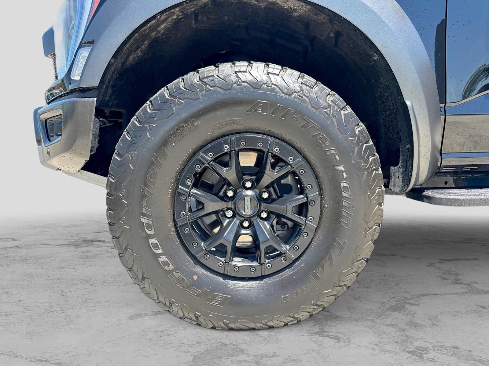 Certified 2023 Ford F150 Raptor w/ Raptor 37 Performance Package AWD/4WD image 13