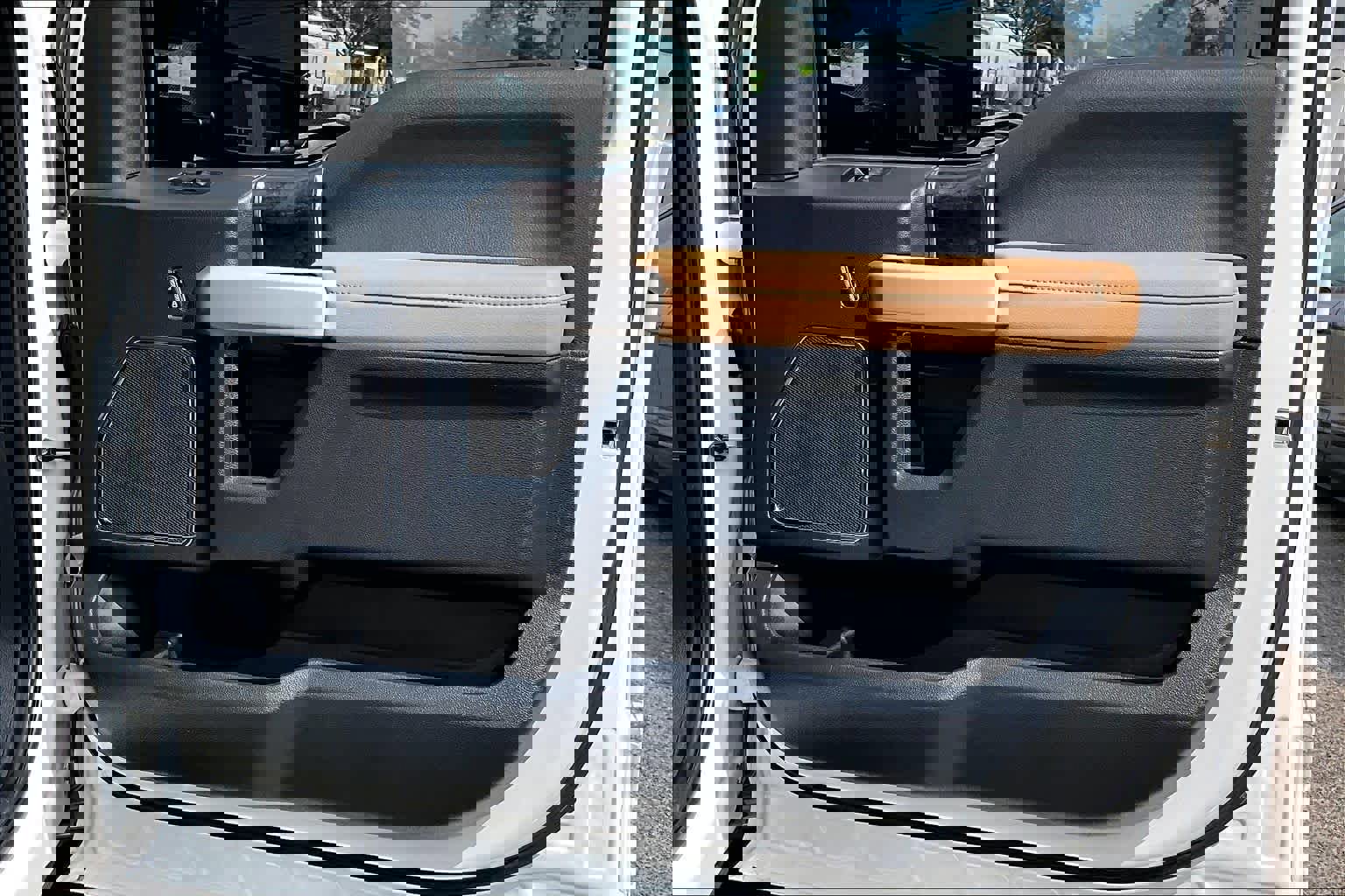 Certified 2022 Ford F250 Lariat w/ Tremor Off-Road Package image 25