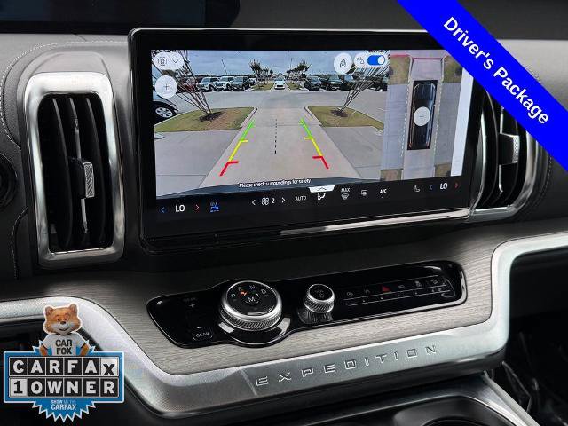 Certified 2025 Ford Expedition Max Platinum w/ Driver's Package AWD/4WD image 8