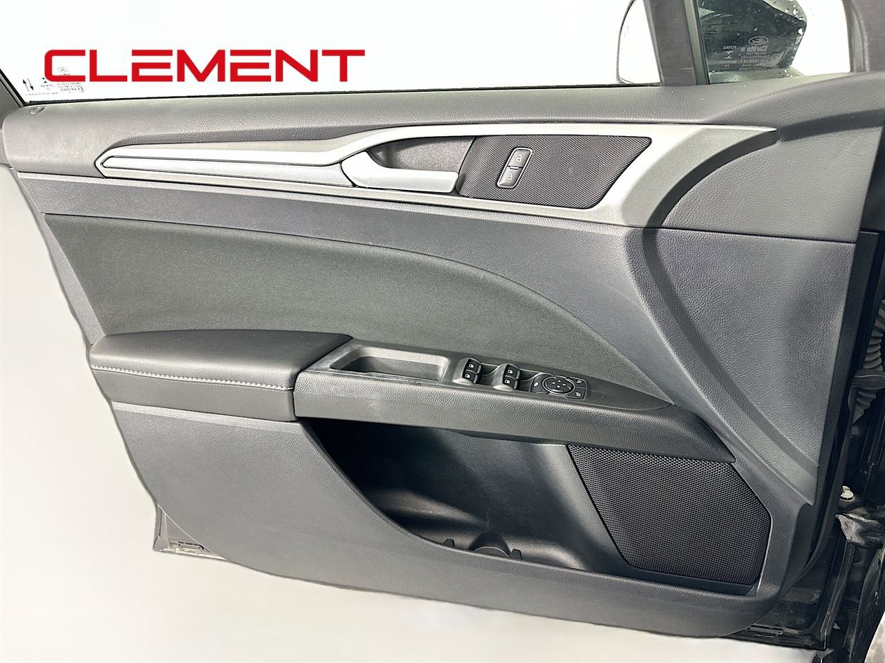 Certified 2020 Ford Fusion SE image 26