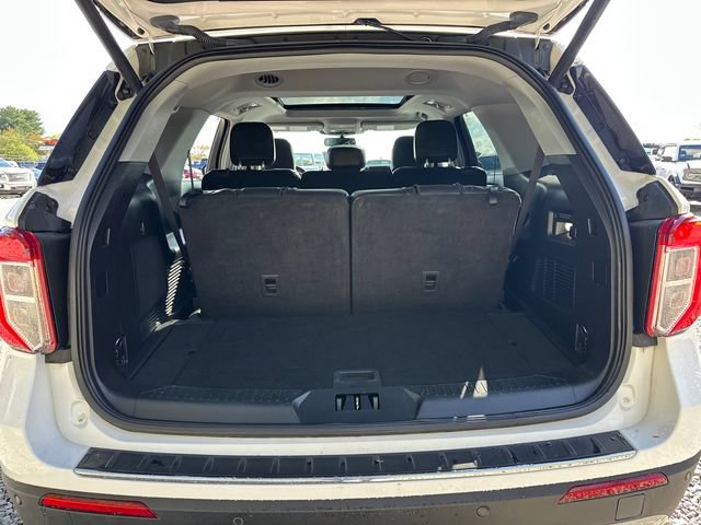 Certified 2023 Ford Explorer Limited AWD/4WD image 16