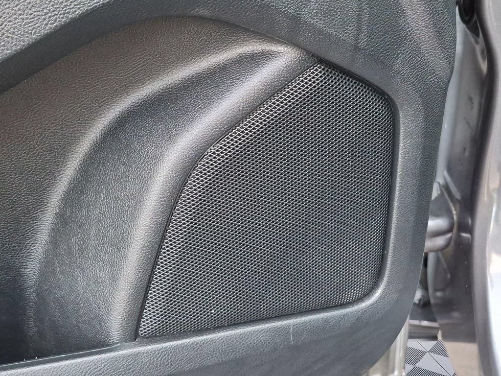 Certified 2024 Ford Edge SEL AWD/4WD image 11