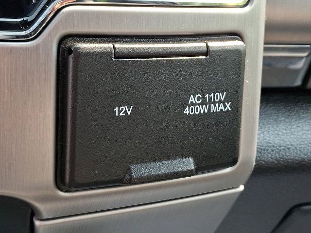 Certified 2022 Ford F350 Platinum AWD/4WD image 34