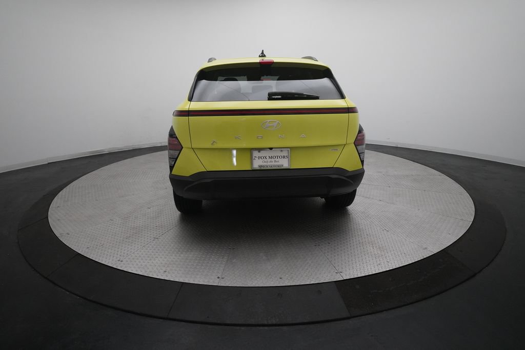 Used 2024 Hyundai Kona SEL AWD/4WD image 25