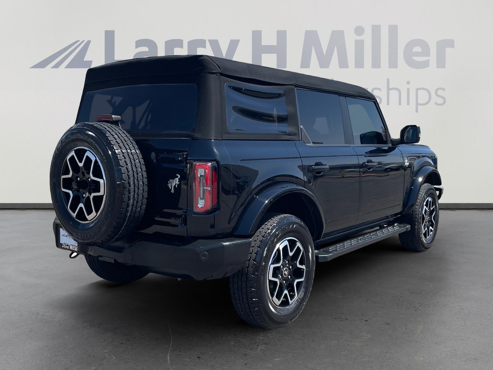 Certified 2024 Ford Bronco Outer Banks AWD/4WD image 5
