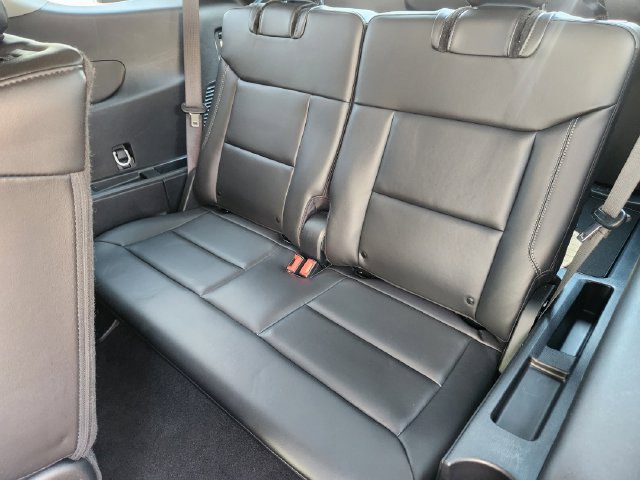 Certified 2023 Ford Explorer XLT w/ Equipment Group 202A AWD/4WD image 19