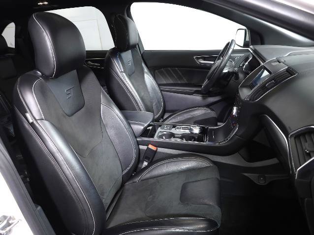 Certified 2019 Ford Edge ST w/ Equipment Group 401A image 9