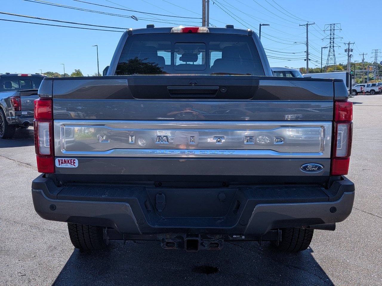 Certified 2022 Ford F250 Limited AWD/4WD image 5