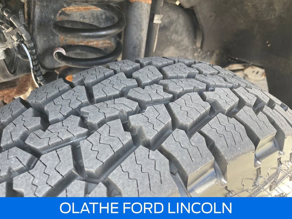 Certified 2019 Ford F350 XL w/ Power Equipment Group image 31