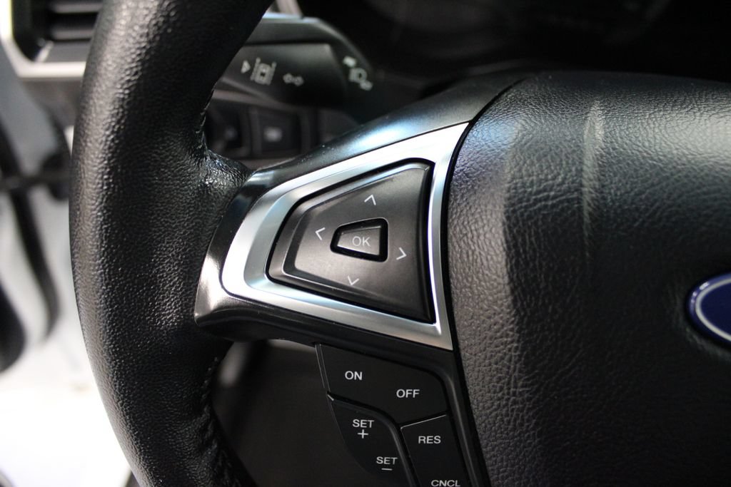 Certified 2024 Ford Edge SEL AWD/4WD image 21