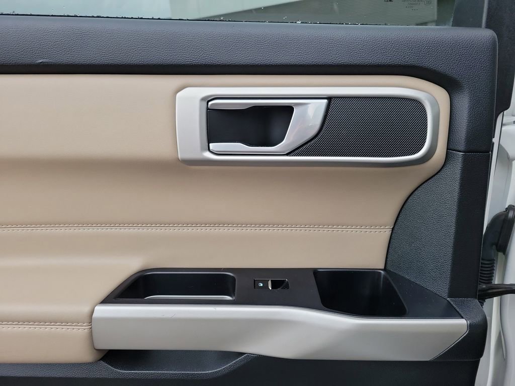 Certified 2023 Ford Explorer XLT w/ Equipment Group 202A image 14