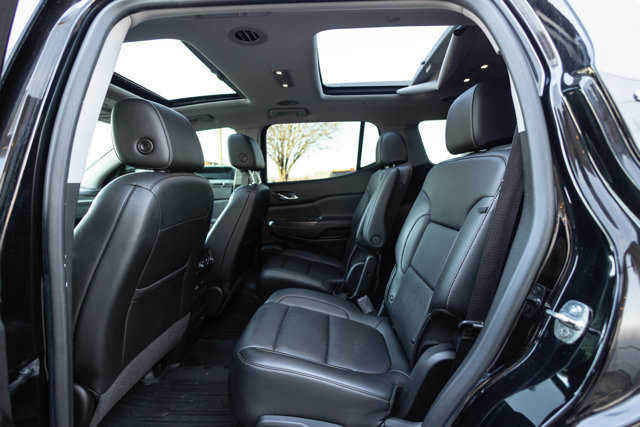 Used 2021 GMC Acadia SLT w/ Preferred Package image 10