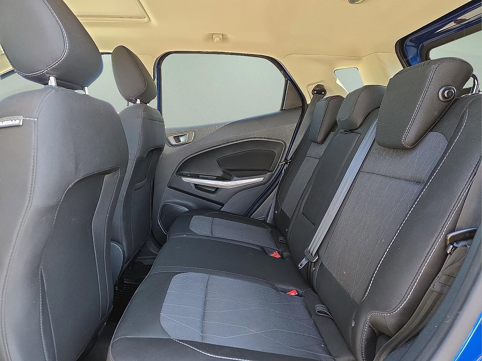 Certified 2021 Ford EcoSport SE w/ SE Convenience Package FWD image 10