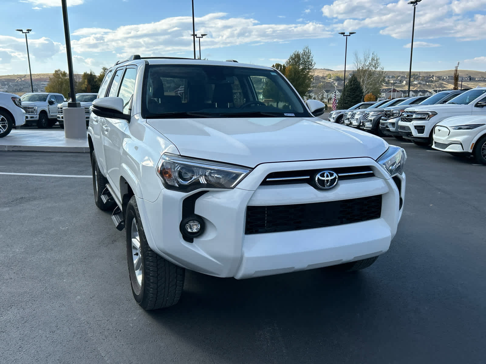 Used 2023 Toyota 4Runner SR5 Premium w/ Moonroof Package image 4