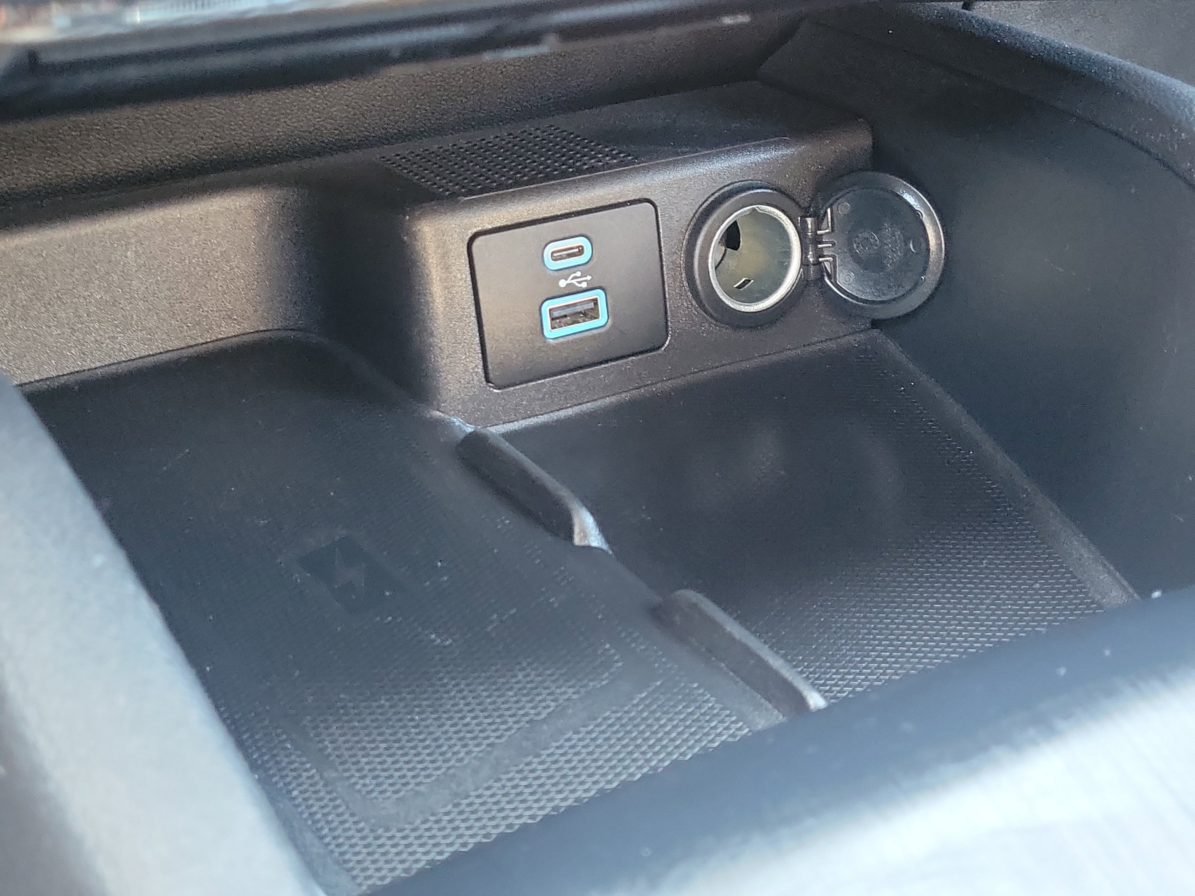 Certified 2023 Ford Escape ST-Line Select w/ Tech Pack #2 image 20