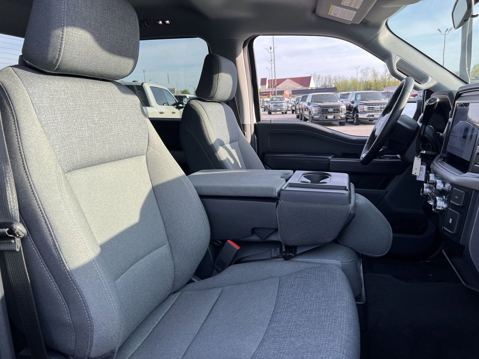 Certified 2025 Ford F150 XLT w/ Equipment Group 301A Standard image 33