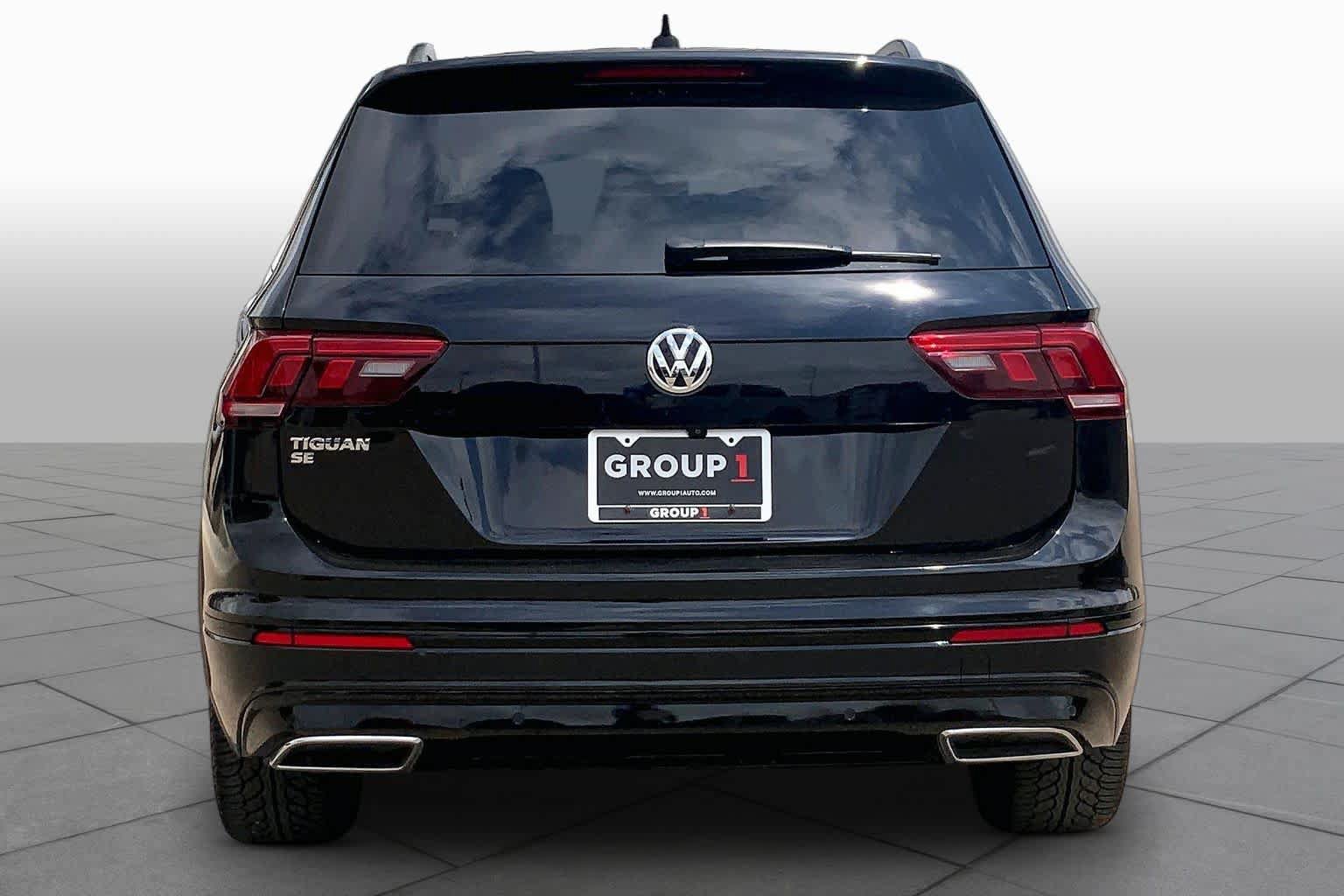 Used 2021 Volkswagen Tiguan SE R-Line FWD image 5