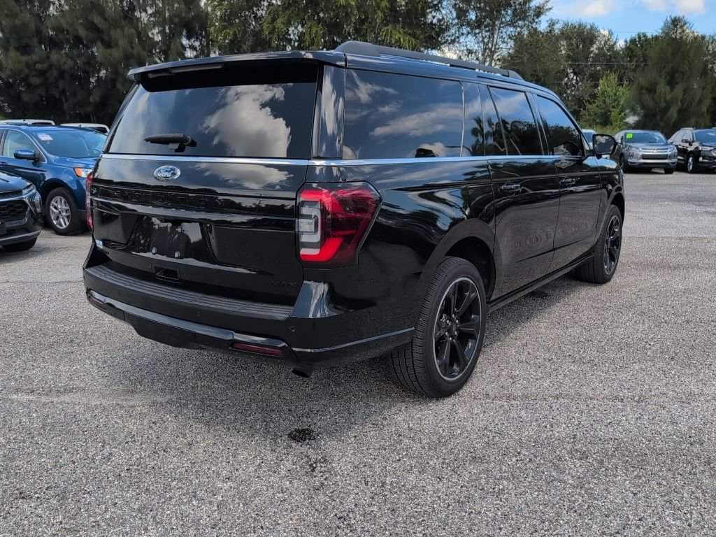 Certified 2023 Ford Expedition Max Limited AWD/4WD image 3