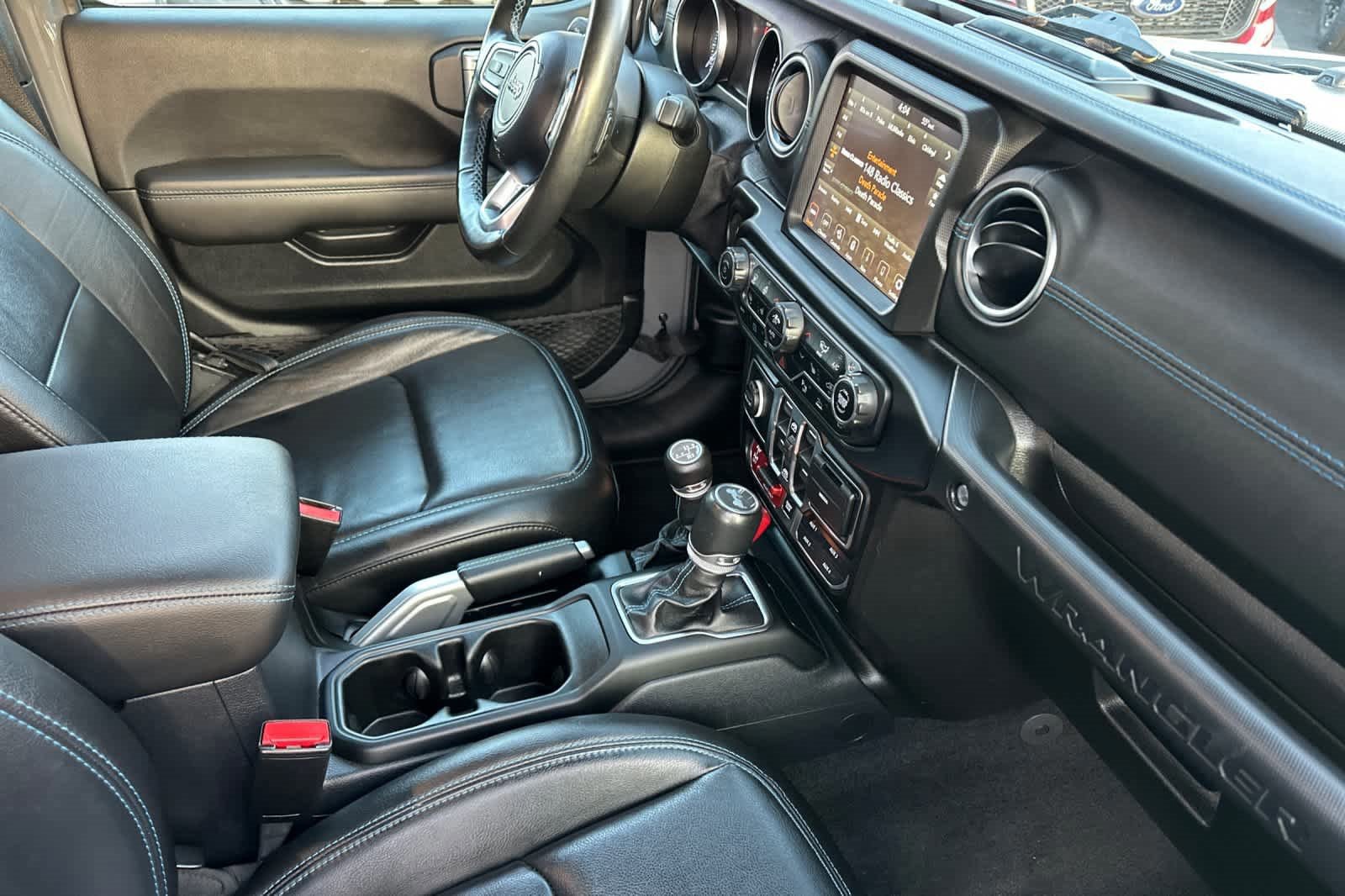 Used 2021 Jeep Wrangler Unlimited Rubicon 4xe w/ Steel Bumper Group image 17