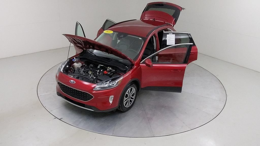 Certified 2021 Ford Escape SEL FWD image 42