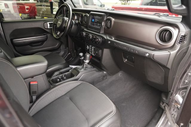 Used 2020 Jeep Wrangler Unlimited Sport AWD/4WD image 17