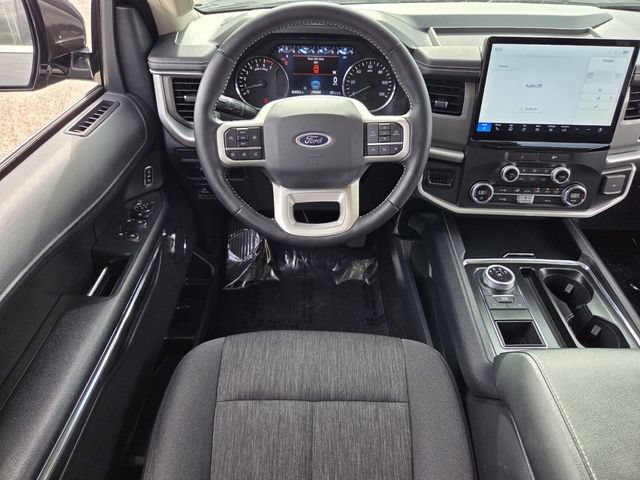 Certified 2022 Ford Expedition XLT RWD image 15